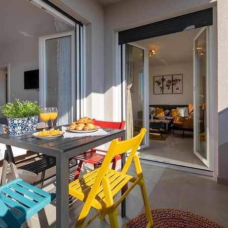 Sunny Island Apartment Trogir Dış mekan fotoğraf
