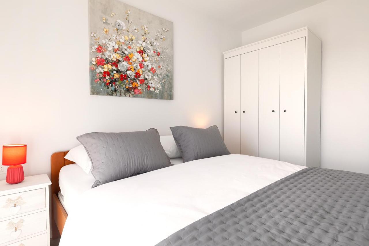Sunny Island Apartment Trogir Dış mekan fotoğraf